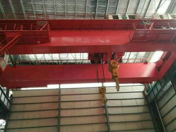 How to pay attention to the operation of the lifting chain?